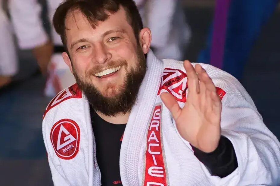 BJJ vs MMA Training: What Should a Beginner Start With?