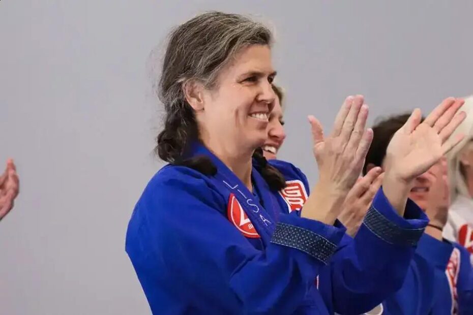 How to Wash Your Gi (and Keep It From Smelling)