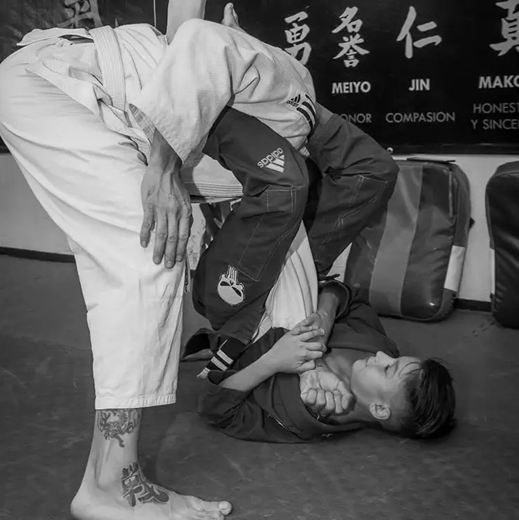 jiu jitsu coach mack 2.webp